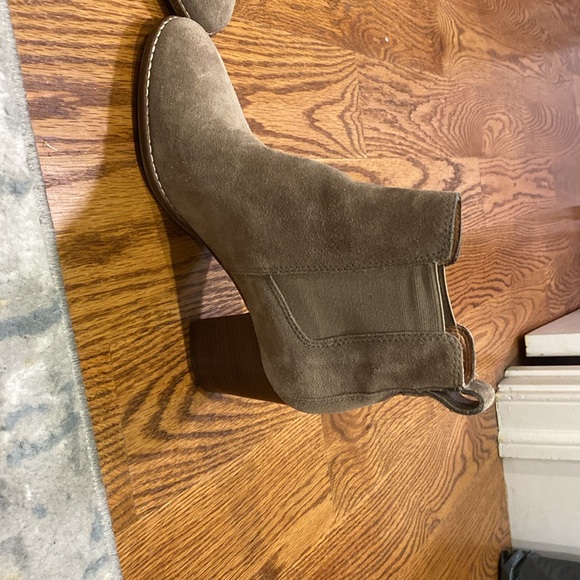 Suede Madewell Boots - Picture 2 of 3
